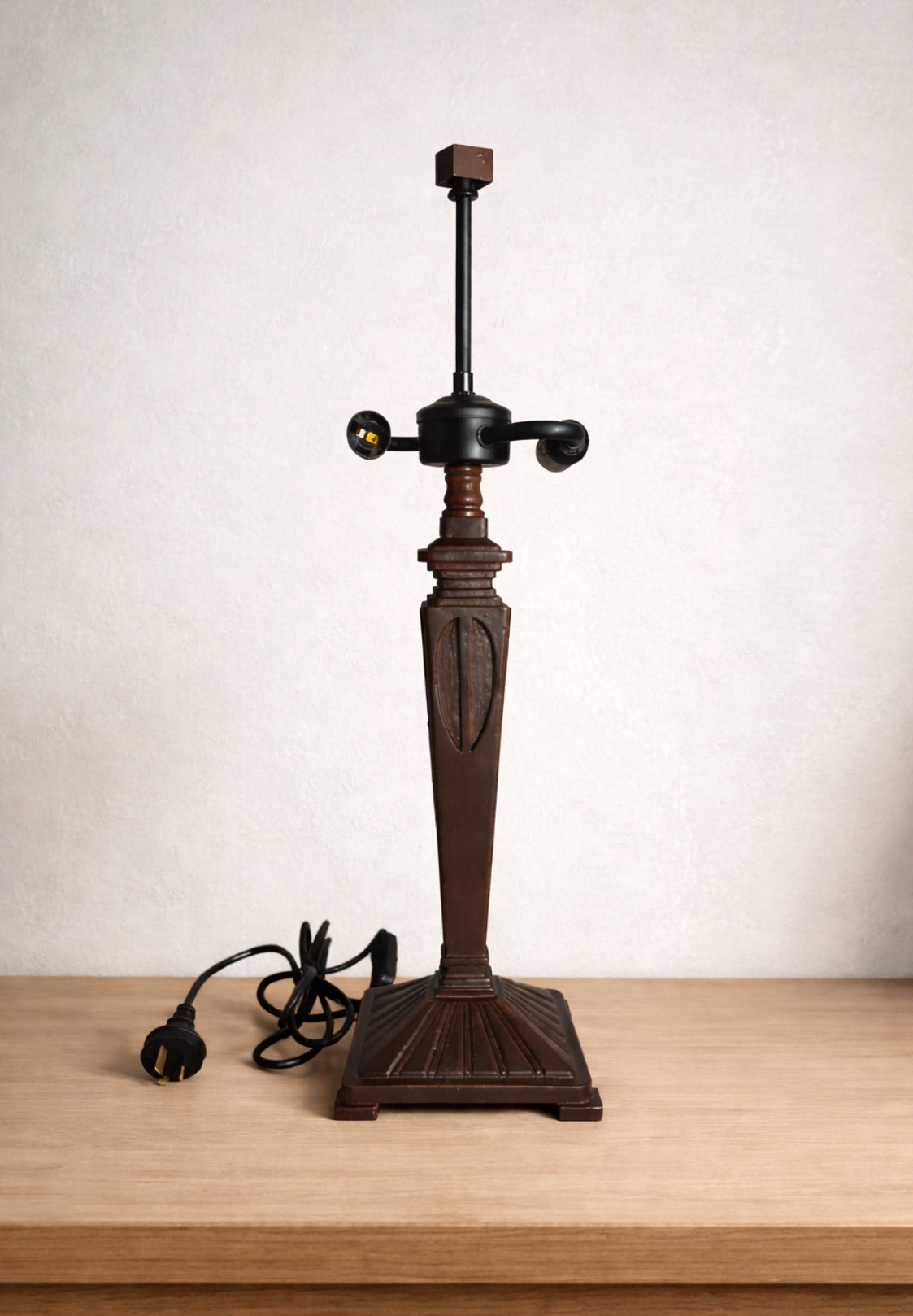 Mission Style Table Lamp Base for Square Tiffany Lamp Shade – Dual E14 Socket, Antique Bronze Finish