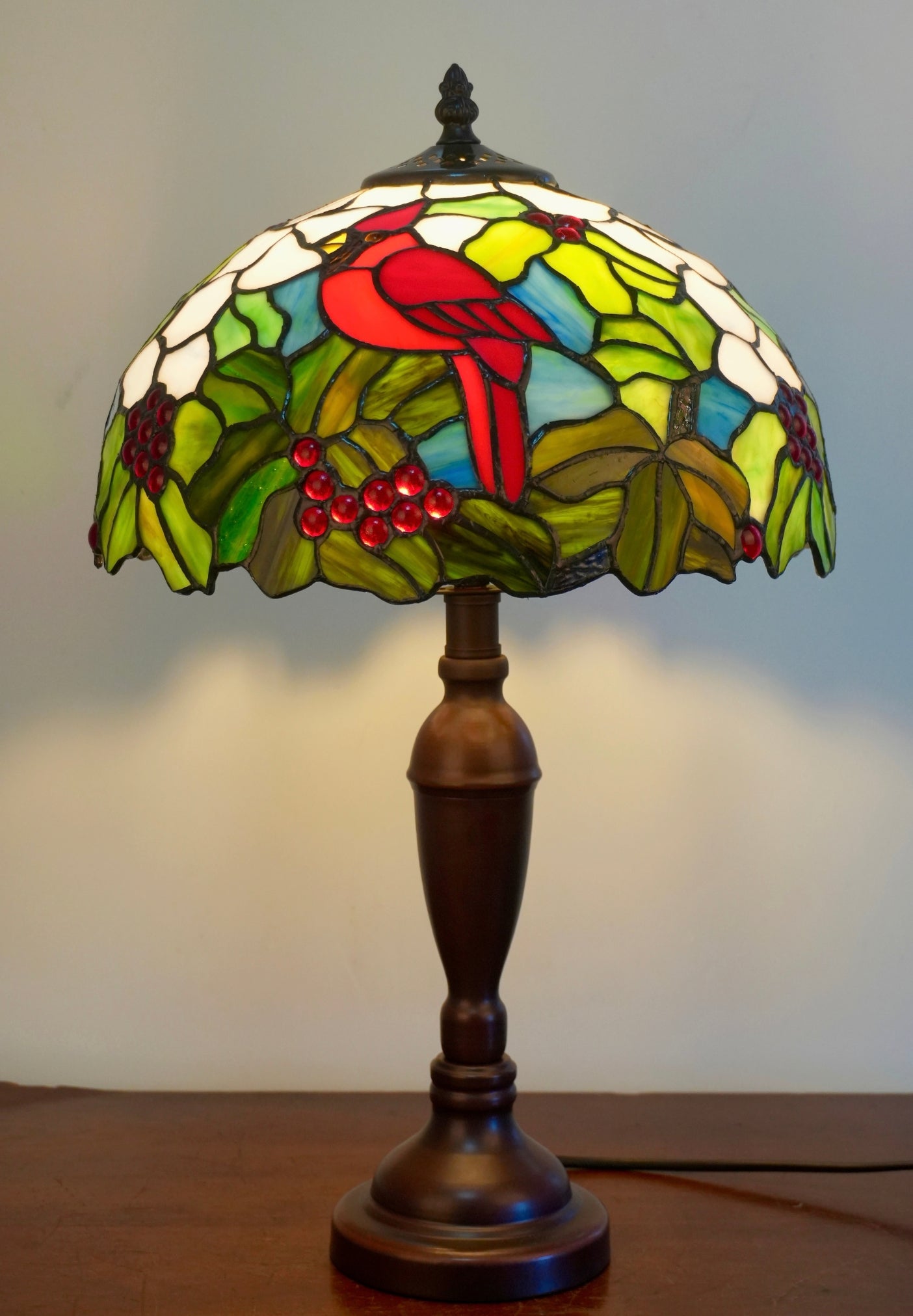 12" Red Cardinal Bird Stained Glass TiffanyBedside Lamp