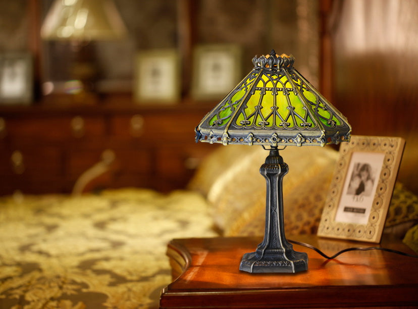14" Retro Square Stained Glass Tiffany Style Table Lamp with Zinc Alloy Base*Green