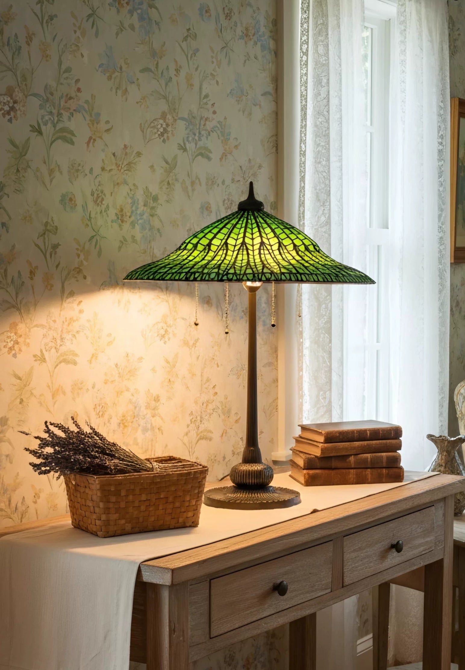 Joanne Tiffany Signature Collection Lotus Pagpda Table Lamp With Bronze Base