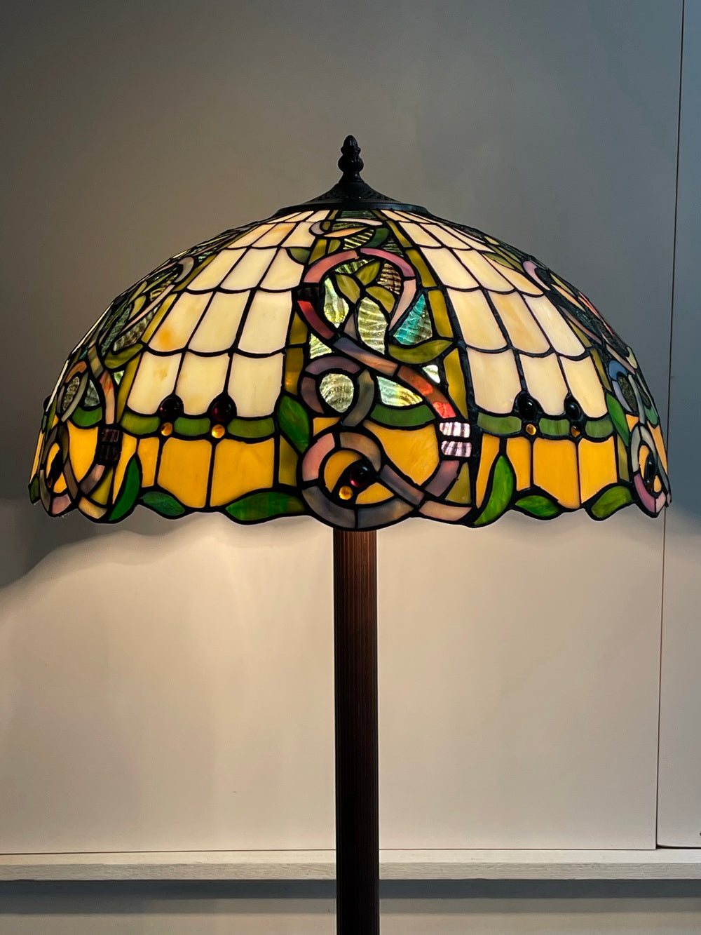 Large 18" Leaf Ribbon Style Stained Glass Leadlight Tiffany Floor Lamp
