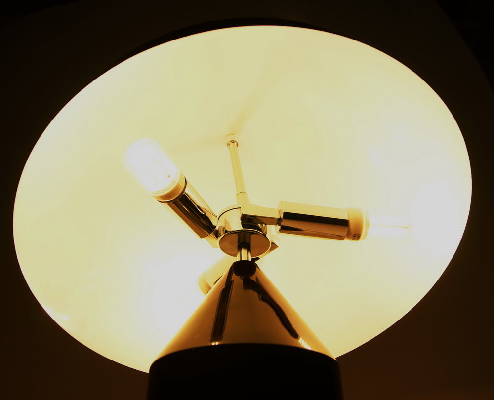 High Quality Designer Creative Modern mushroom Table Lamp*Swivel shade (adjustable direction)