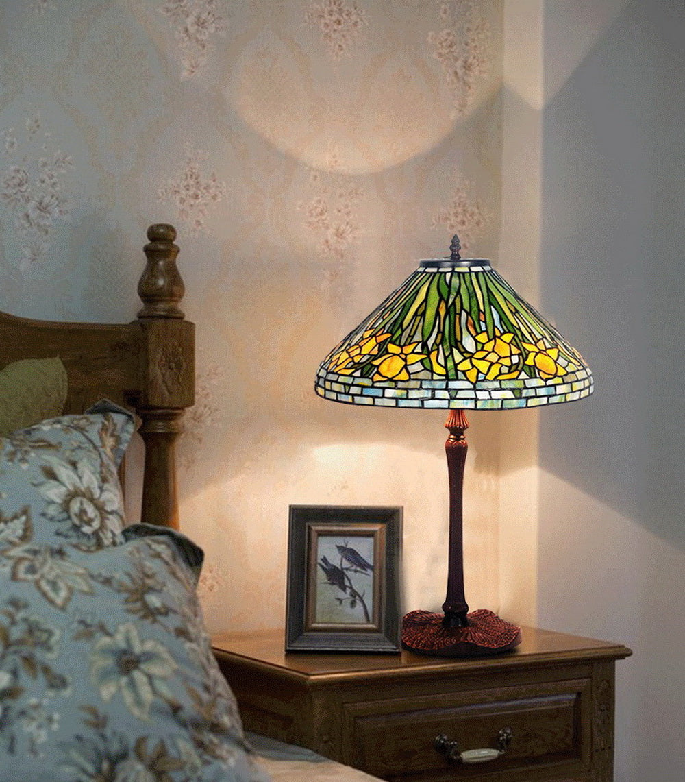 Legend Collection@Large 16" Daffodil Flower Stained Glass Tiffany Table Lamp